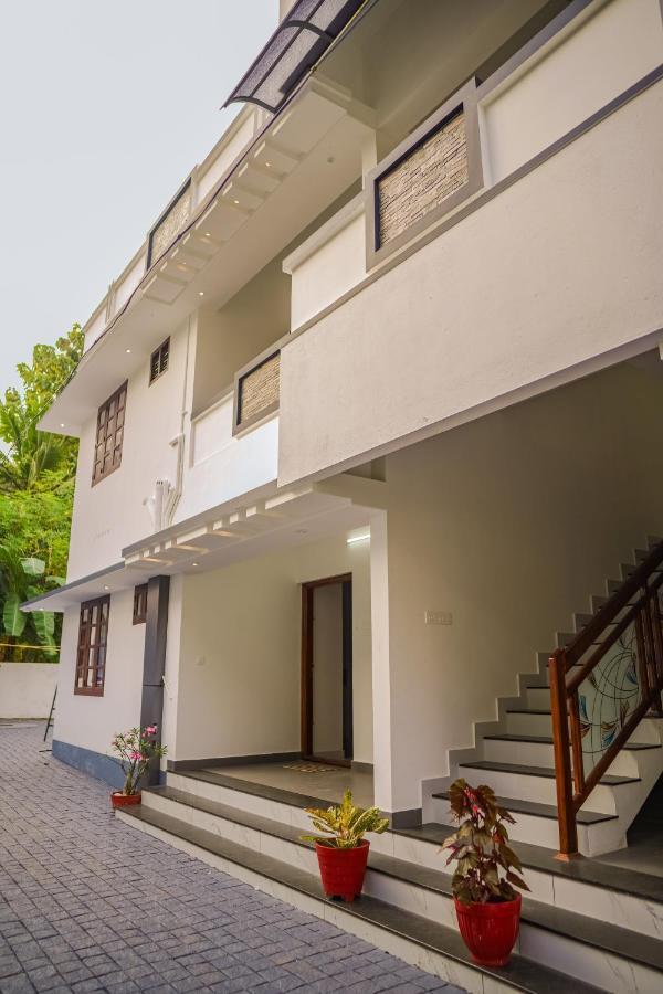 Gasthaus Shimano Square Varkala Exterior foto